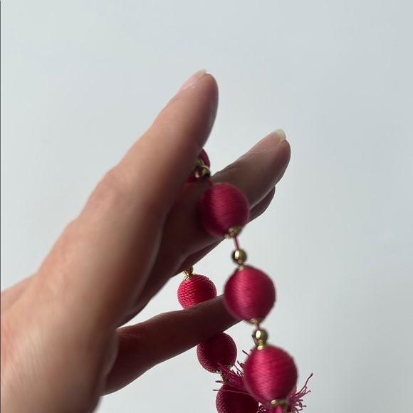 NWT J. Crew Hot Pink Fabric Beaded  Stretch Bracelet - Picture 4 of 5